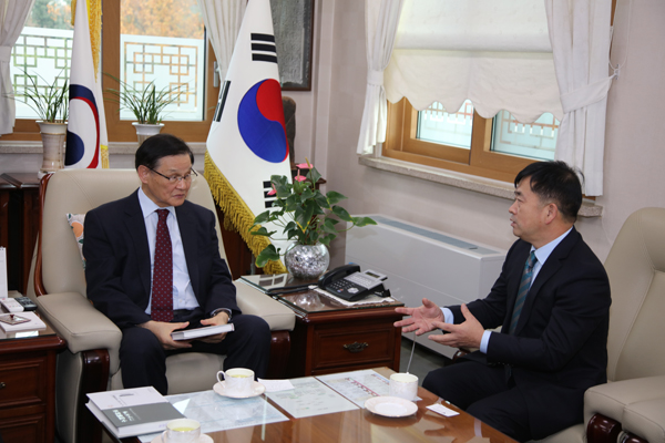 0D1A4168국편동정.jpg