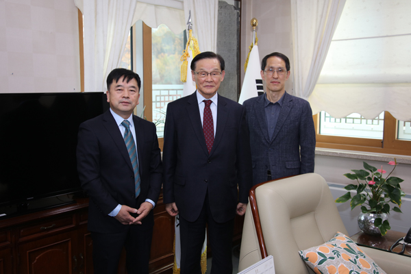 0D1A4172국편동정.jpg