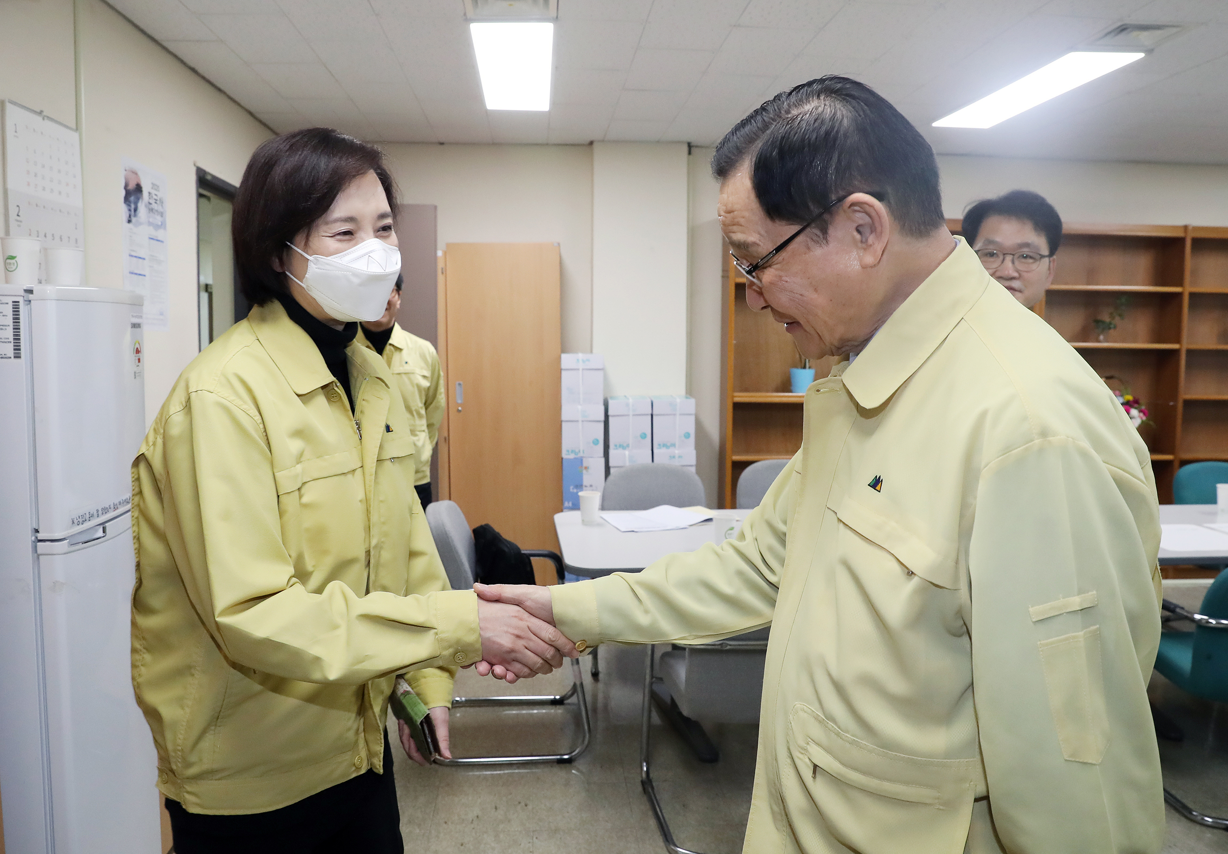 200208am 한국사능력시험(신종코로나바이러스) 관련 국사편찬위원회 상황실 방문 (1)ab.jpg